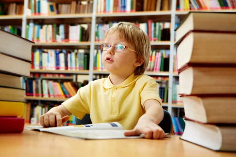 El consejo clave para las familias de niños con altas capacidades en esta vuelta al cole