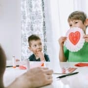 Amor de Familia: Ideas divertidas para festejar San Valentín con los peques