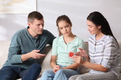 Sexo, relaciones y protección: cómo y cuándo hablarlo con tus hijos