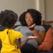 Crianza consciente y disciplina positiva: educar con respeto, presencia y límites claros