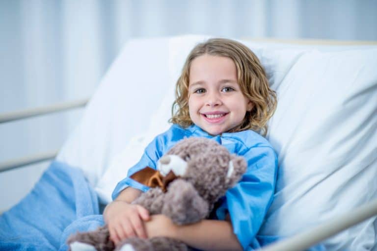 Tu hijo en el hospital: lo que nadie te explica como madre o padre