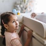 Síndrome del príncipe destronado: qué es, por qué ocurre y cómo ayudar a tu hijo o hija