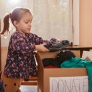Cómo organizar el hogar en familia: qué hacer con juguetes, ropa, libros y objetos que ya no usáis